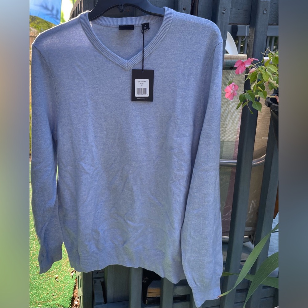 Men’s Dunning Golf wool and cashmere v-neck sweater, new, size medium